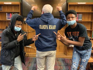 Howard Grossman, B.S.’77 with two students grossman-lg2.jpg